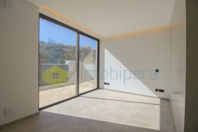 Moradia T3 para Venda em Albufeira e Olhos de Água