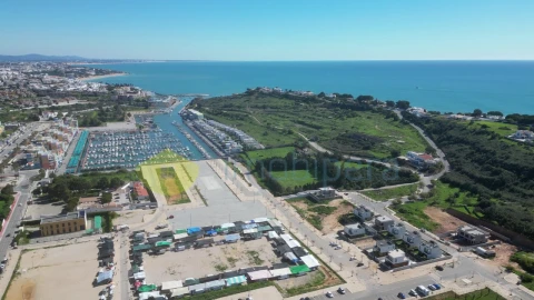 Moradia T3 para Venda em Albufeira e Olhos de Água