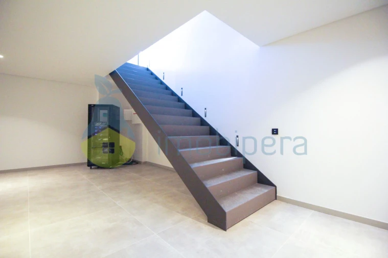 Moradia T3 para Venda em Albufeira e Olhos de Água Foto 35