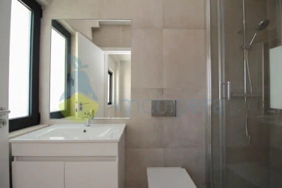 Apartamento T4 para Venda em Albufeira e Olhos de Água