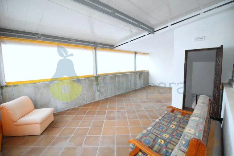 Moradia T2 para Venda em Armação de Pera Foto 6