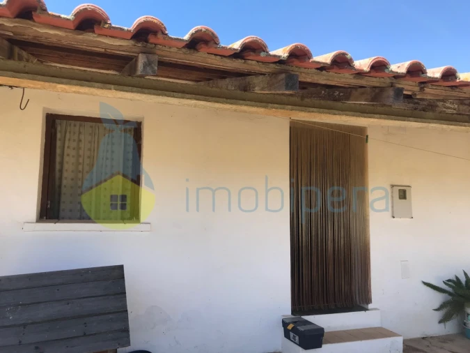 Moradia T2 para Venda em São Martinho das Amoreiras Foto 7