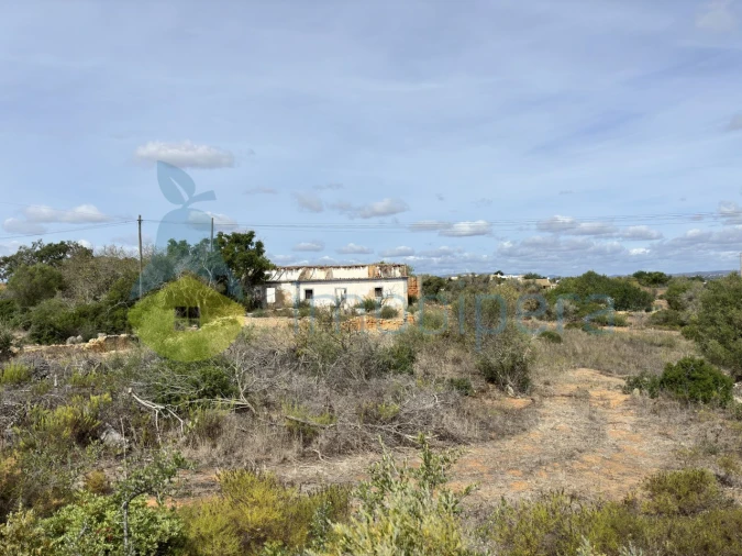 Moradia T2 para Venda em Armação de Pera Foto 2