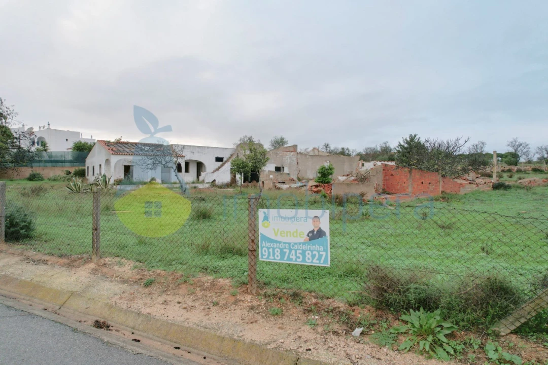 Moradia T2 para Venda em Lagoa e Carvoeiro Foto 3