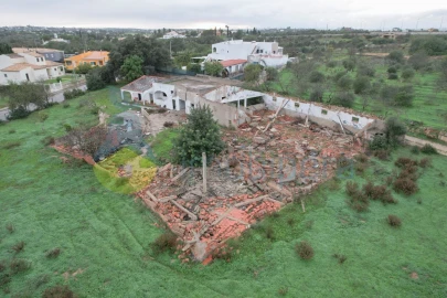 Moradia T2 para Venda em Lagoa e Carvoeiro