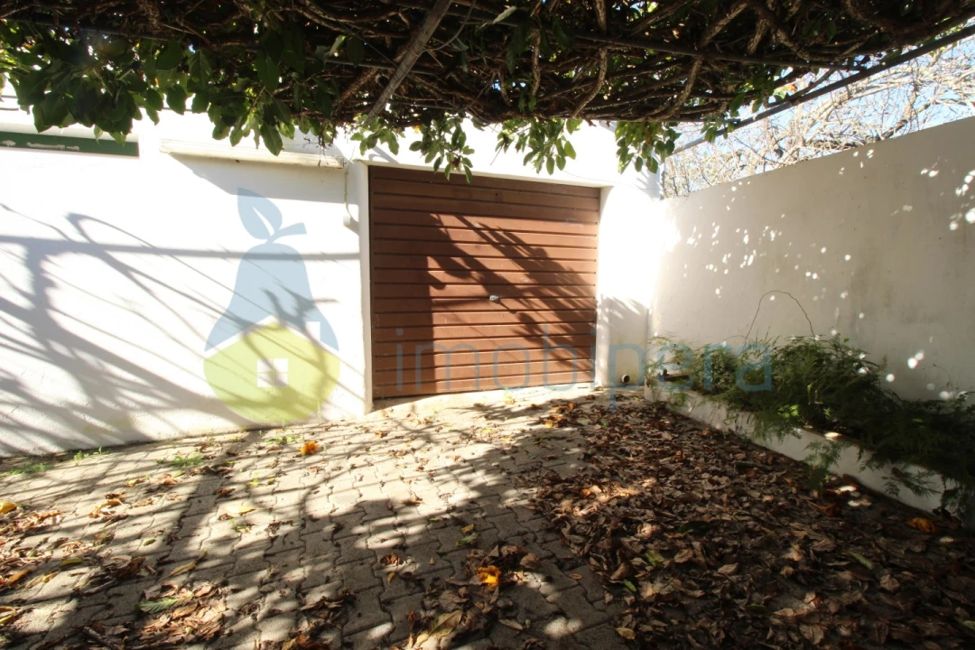 Quinta T3 para Venda em Armação de Pera Foto 22