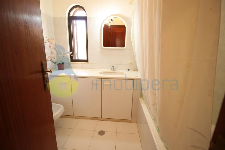 Quinta T3 para Venda em Armação de Pera Foto 12