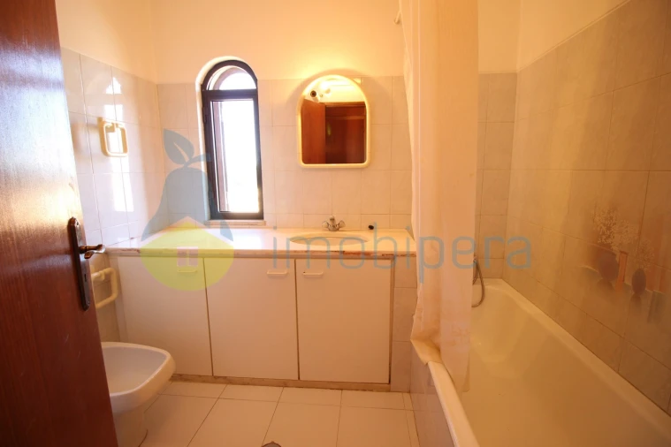 Quinta T3 para Venda em Armação de Pera Foto 17