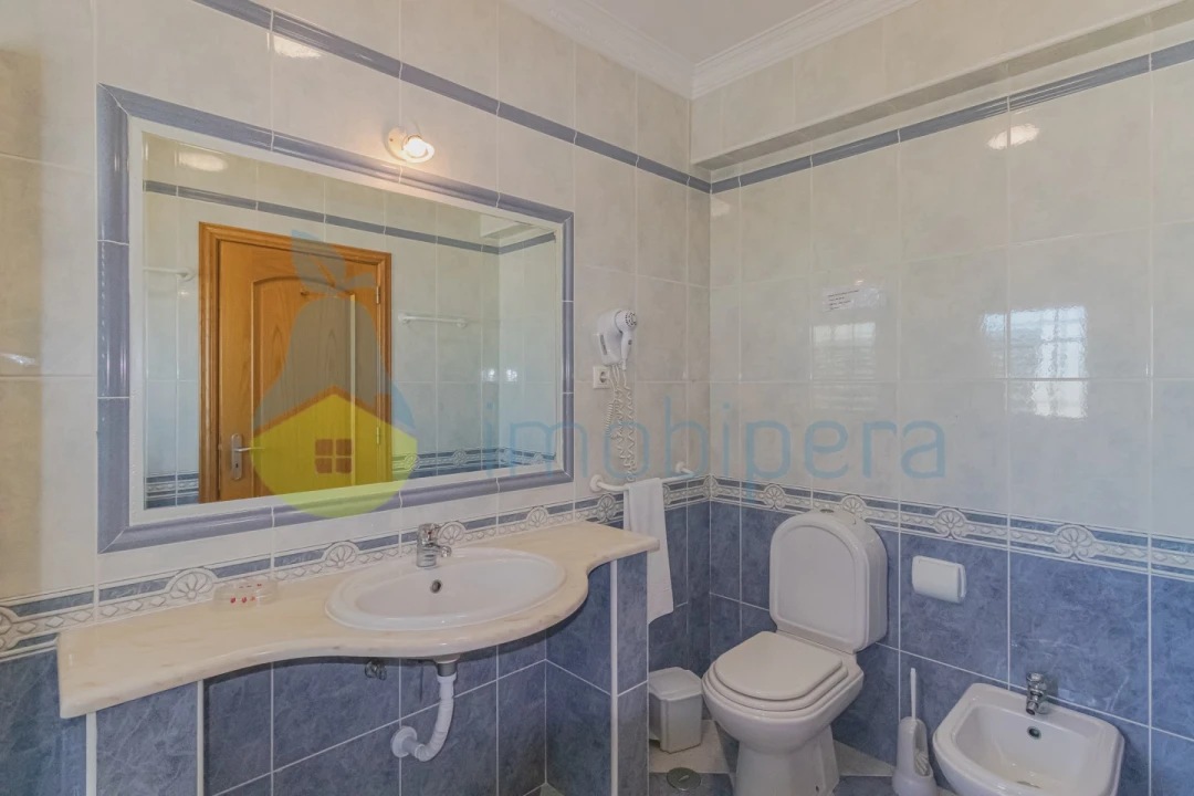 Moradia T8 para Venda em Albufeira e Olhos de Água Foto 49