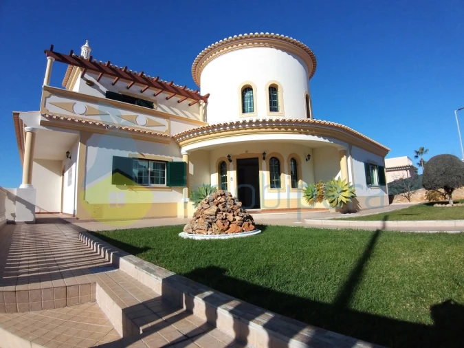 Moradia T8 para Venda em Albufeira e Olhos de Água Foto 60