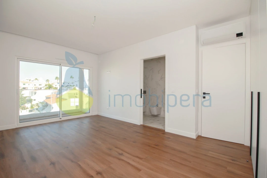 Apartamento T3 para Venda em Albufeira e Olhos de Água Foto 23