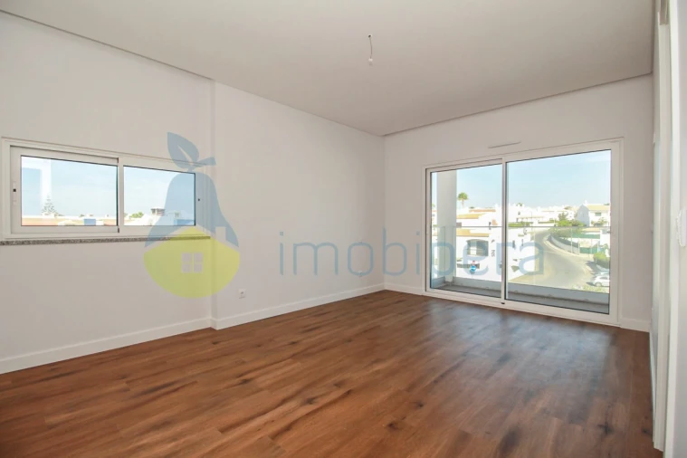Apartamento T3 para Venda em Albufeira e Olhos de Água Foto 18