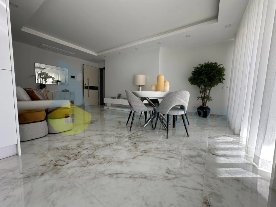 Apartamento T2 para Venda em Lagos (São Sebastião e Santa Maria) Foto 2