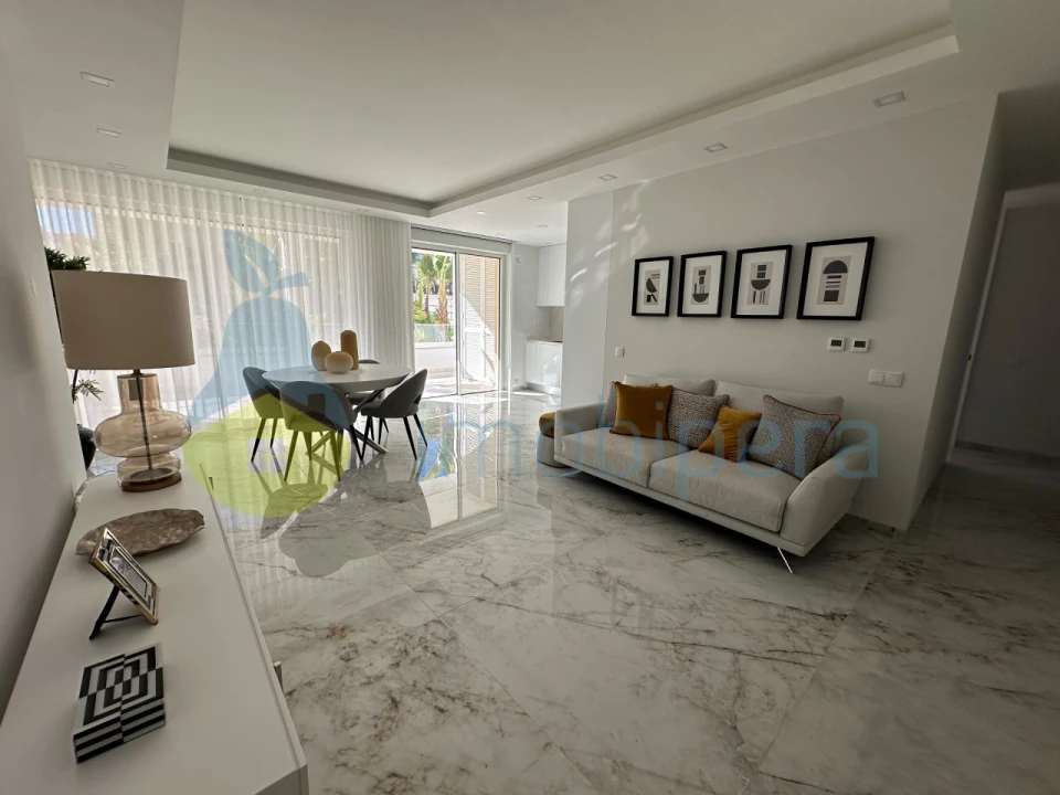 Apartamento T3 para Venda em Lagos (São Sebastião e Santa Maria) Foto 2
