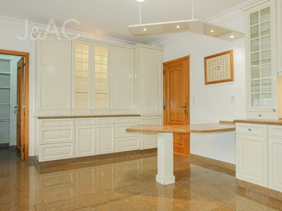 Moradia T7 para Arrendamento em Cascais e Estoril Foto 14