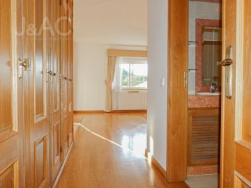 Moradia T7 para Arrendamento em Cascais e Estoril