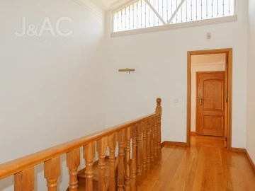 Moradia T7 para Arrendamento em Cascais e Estoril