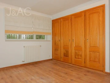 Moradia T7 para Arrendamento em Cascais e Estoril