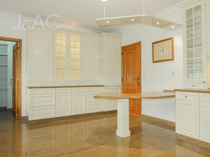 Moradia T7 para Arrendamento em Cascais e Estoril Foto 14