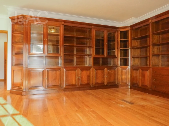 Moradia T7 para Arrendamento em Cascais e Estoril Foto 22