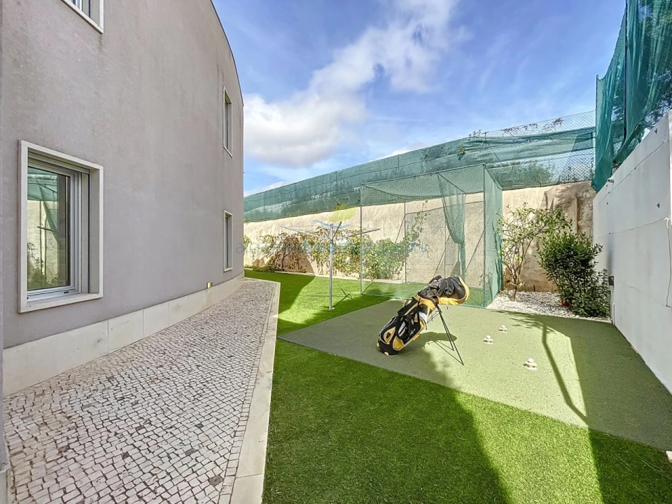 Moradia T4 para Venda em Albufeira e Olhos de Água Foto 31
