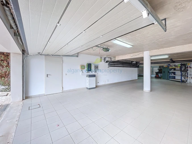 Moradia T4 para Venda em Albufeira e Olhos de Água Foto 58