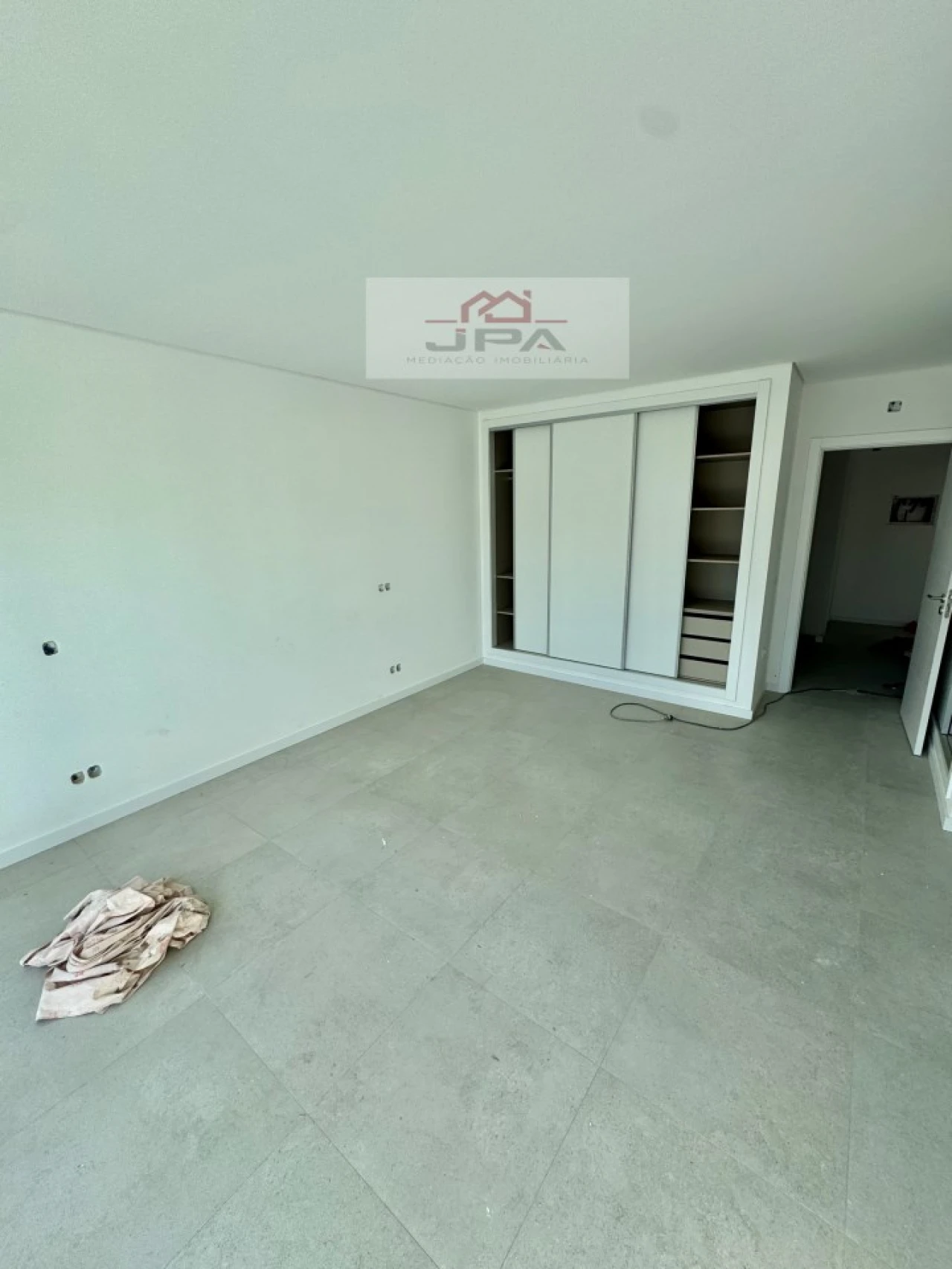 Moradia T4 para Venda em Vila Real de Santo Antonio Foto 6
