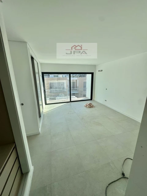Moradia T4 para Venda em Vila Real de Santo Antonio