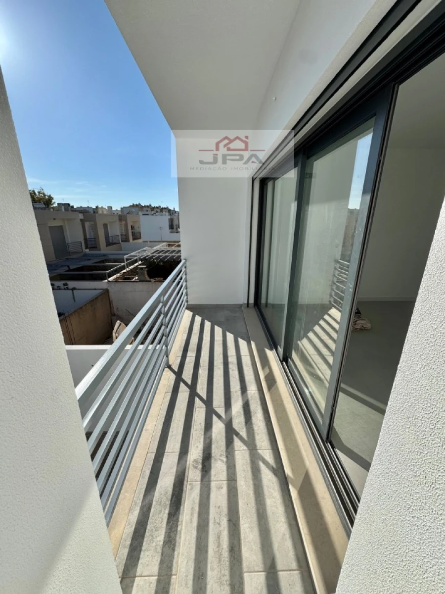 Moradia T4 para Venda em Vila Real de Santo Antonio Foto 9