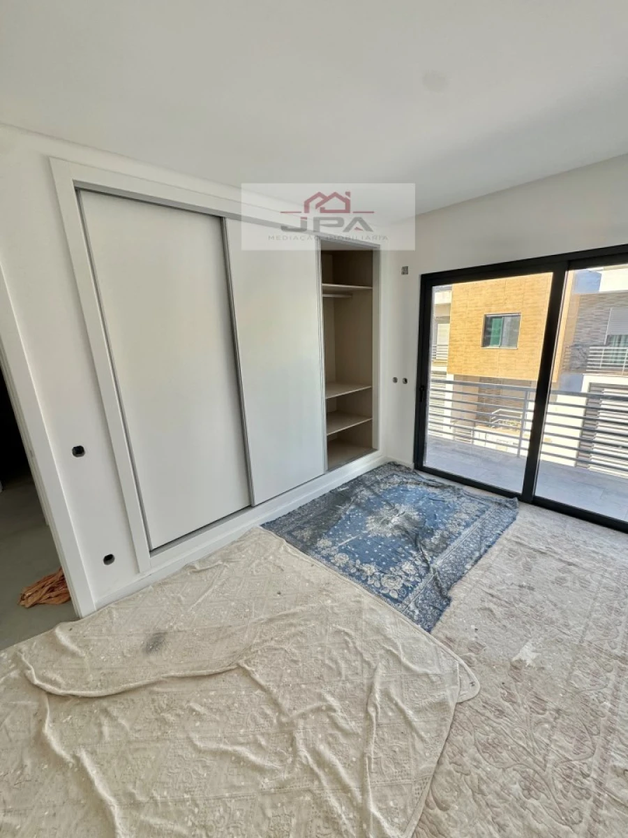 Moradia T4 para Venda em Vila Real de Santo Antonio Foto 18
