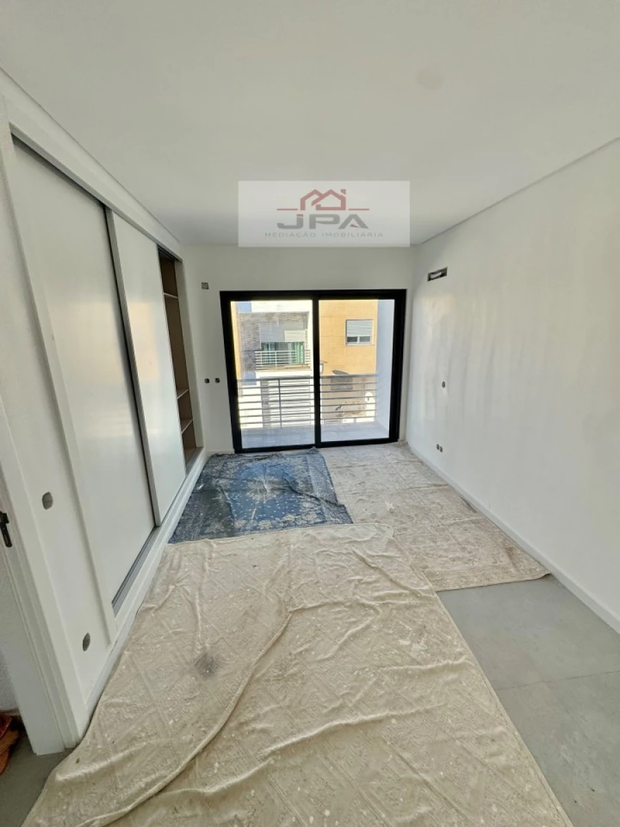Moradia T4 para Venda em Vila Real de Santo Antonio Foto 17