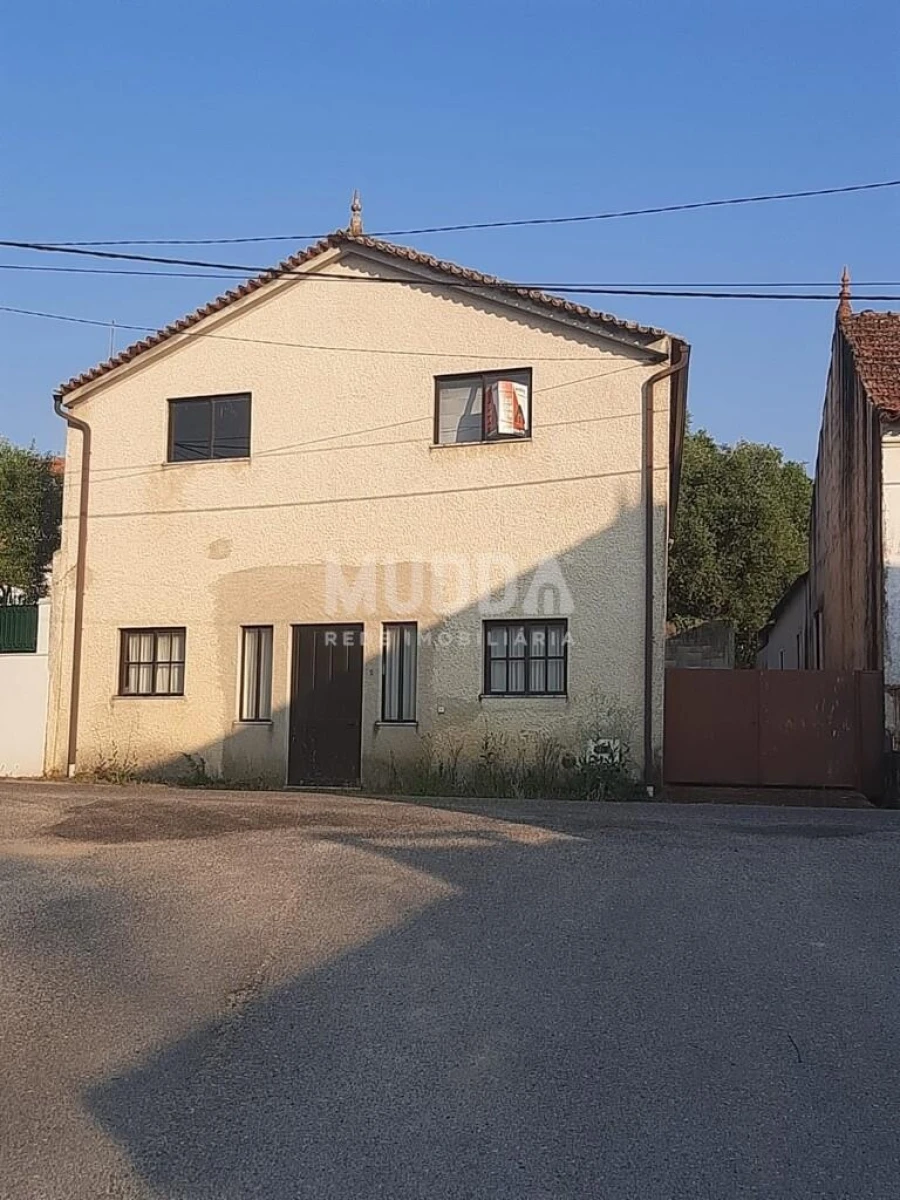 Moradia T4 para Venda em São Lourenço do Bairro Foto 16