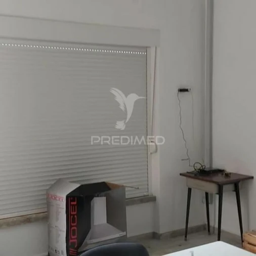 Loja para Arrendamento em Alfragide Foto 15