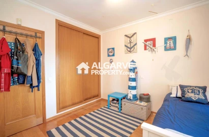 Apartamento T4 para Venda em Quarteira