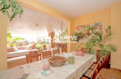 Apartamento T4 para Venda em Quarteira