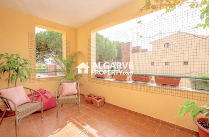 Apartamento T4 para Venda em Quarteira