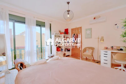 Apartamento T4 para Venda em Quarteira