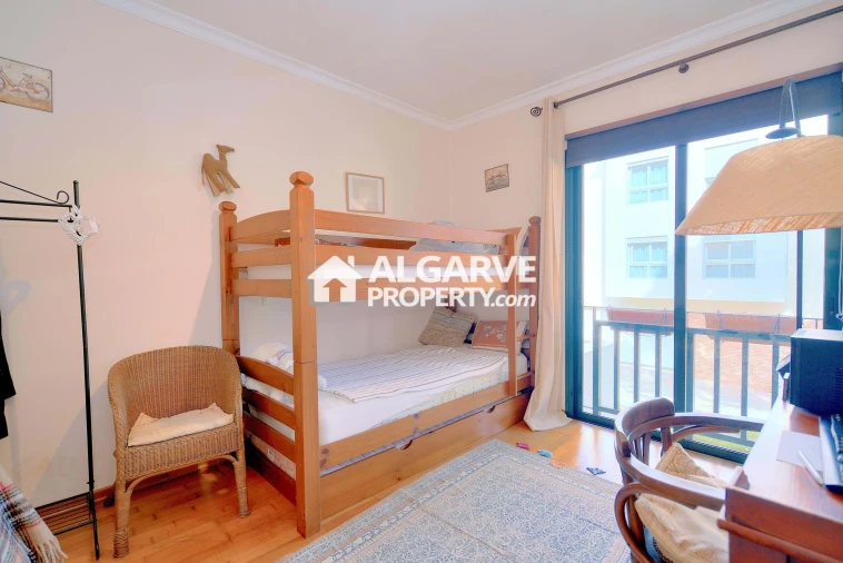 Apartamento T4 para Venda em Quarteira Foto 29