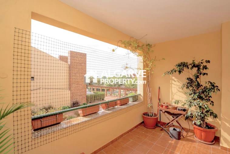 Apartamento T4 para Venda em Quarteira Foto 36