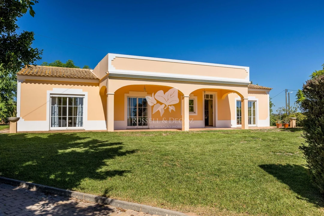 Moradia T3 para Venda em Olhão Foto 1