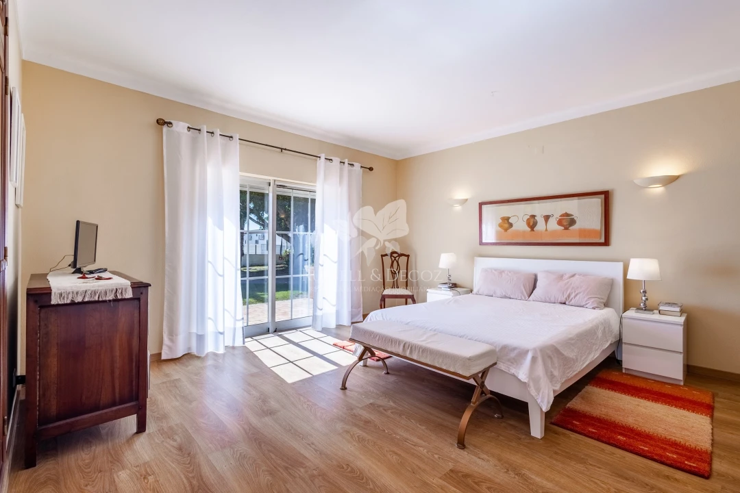 Moradia T3 para Venda em Olhão Foto 17