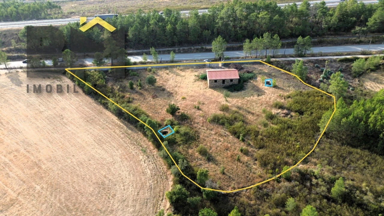 Quinta T0 para Venda em Cebolais de Cima e Retaxo Foto 1