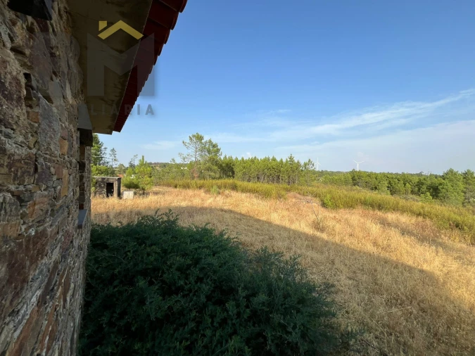 Quinta T0 para Venda em Cebolais de Cima e Retaxo Foto 6
