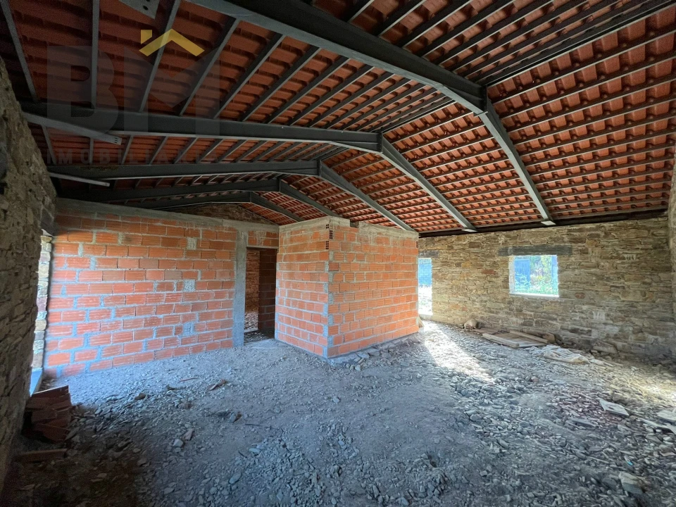 Quinta T0 para Venda em Cebolais de Cima e Retaxo Foto 5