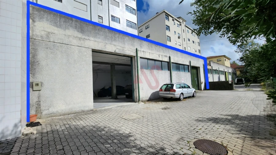 Armazém para Venda em Santo Tirso, Couto (Santa Cristina e São Miguel) e Burgães Foto 2
