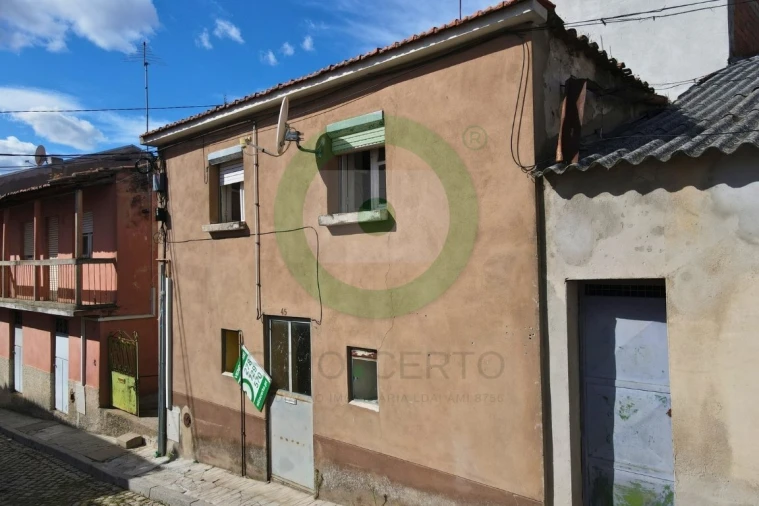 Moradia T0 para Venda em Mirandela Foto 3