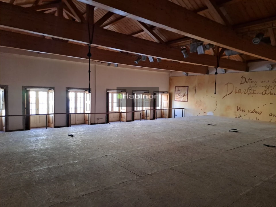 Loja para Arrendamento em Santa Maria Maior e Monserrate e Meadela Foto 1