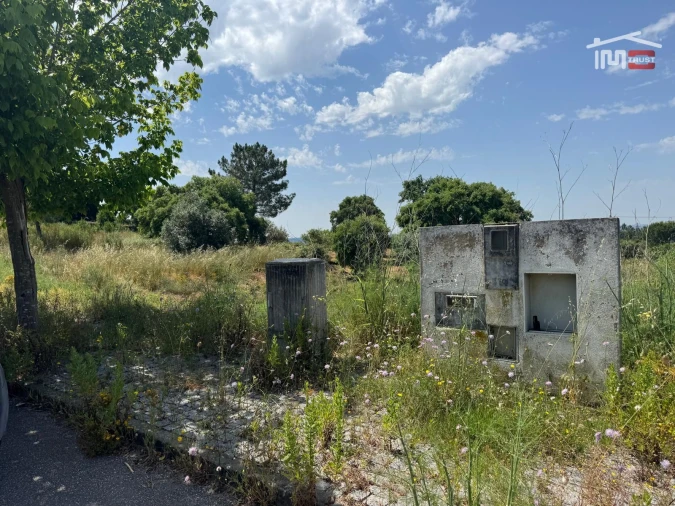 Terreno para Venda em Mouriscas Foto 1