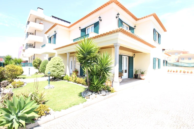 Moradia T4 para Venda em Esmoriz Foto 21