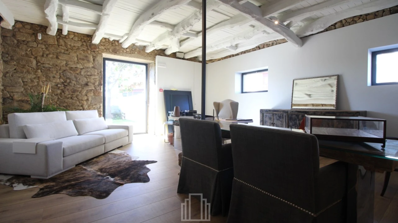 Moradia T5 para Venda em Grijó e Sermonde Foto 13